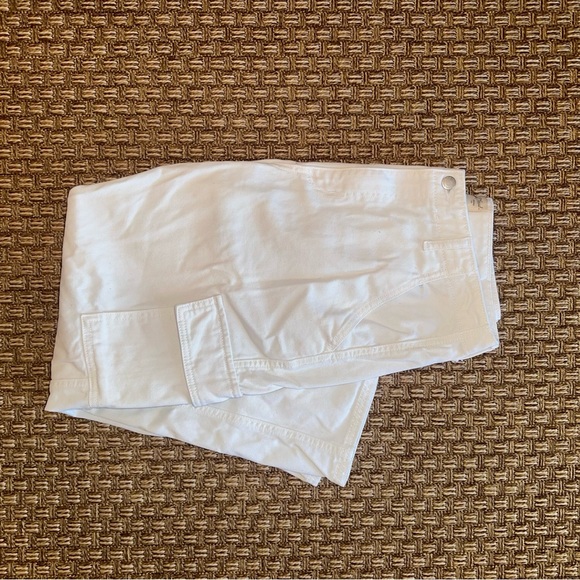 Universal Thread Boyfriend Crop Jeans - Picture 8 of 10